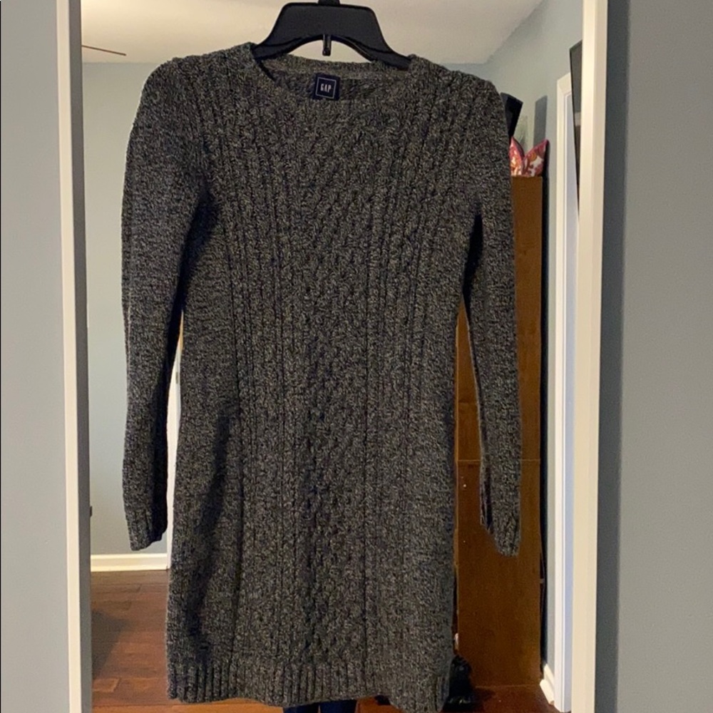 Gray cable knit sweater tunic